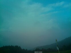 Thumbnail: 2025-10-15_10-30.jpg