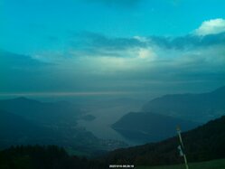 Thumbnail: 2025-10-16_08-30.jpg