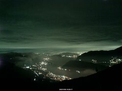 Thumbnail: 2025-10-30_19-30.jpg