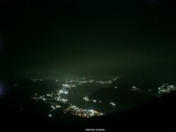 Thumbnail: 2025-10-31_23-30.jpg