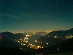 Thumbnail: 2025-11-04_23-29.jpg