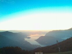 Thumbnail: 2025-11-05_17-30.jpg