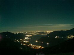 Thumbnail: 2025-11-07_02-30.jpg