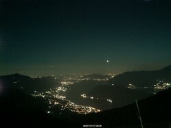 Thumbnail: 2025-11-07_21-30.jpg