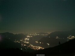 Thumbnail: 2025-11-08_04-30.jpg