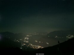 Thumbnail: 2025-11-09_02-30.jpg