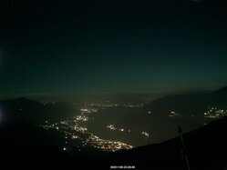 Thumbnail: 2025-11-09_23-30.jpg