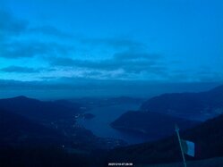 Thumbnail: 2025-12-10_07-30.jpg