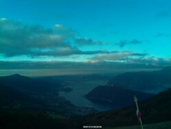 Thumbnail: 2025-12-10_08-30.jpg