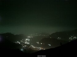 Thumbnail: 2025-12-17_06-31.jpg