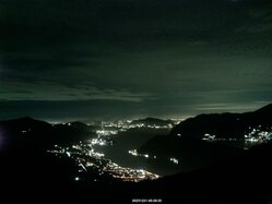 Thumbnail: 2025-12-21_00-30.jpg