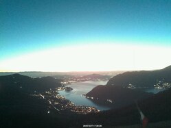 Thumbnail: 2025-12-27_17-31.jpg