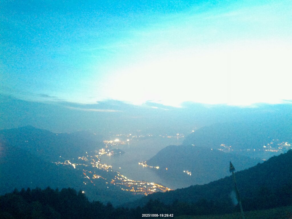 Image: 2025-10-08_19-30.jpg