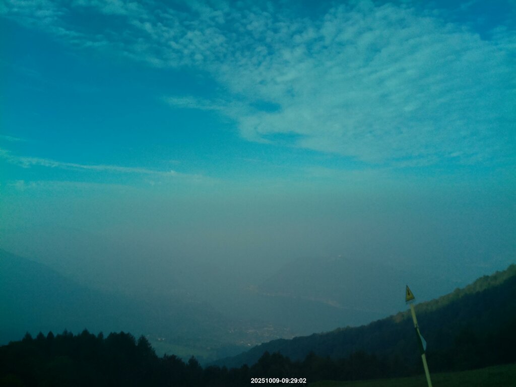 Image: 2025-10-09_09-30.jpg