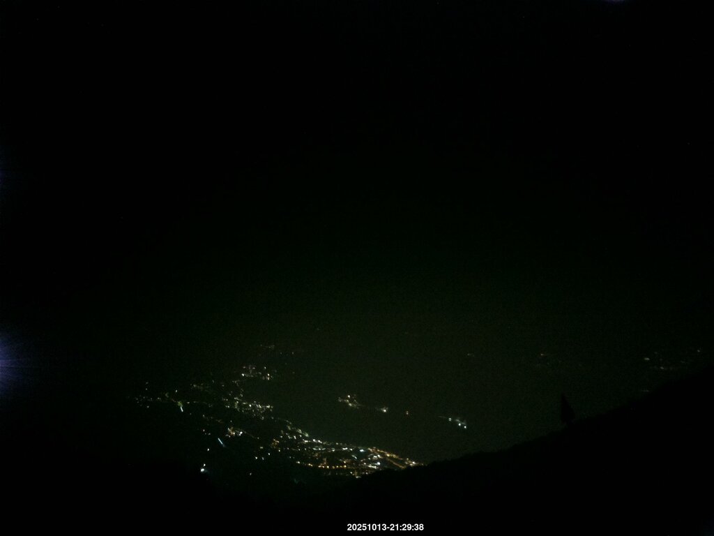 Image: 2025-10-13_21-30.jpg