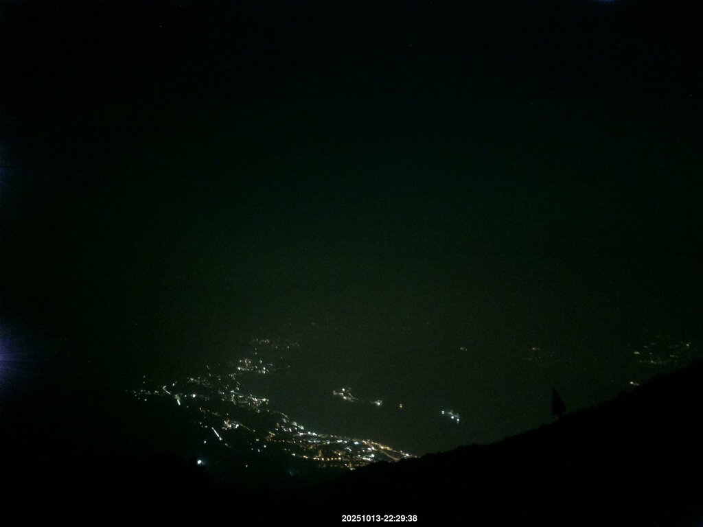 Image: 2025-10-13_22-30.jpg
