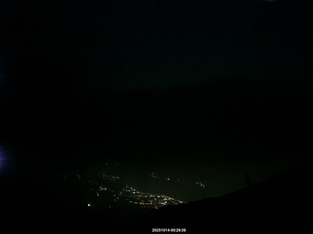 Image: 2025-10-14_00-30.jpg