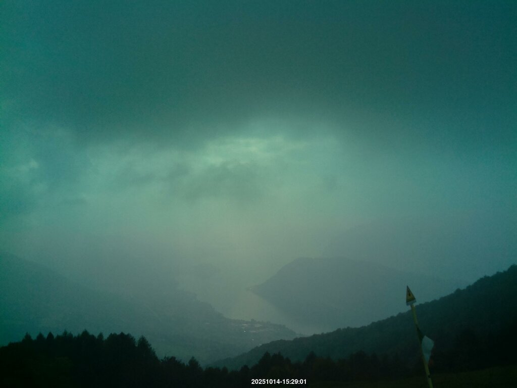 Image: 2025-10-14_15-30.jpg