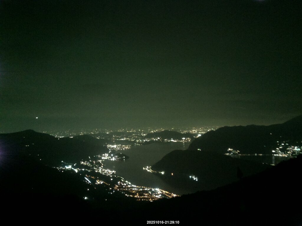 Image: 2025-10-16_21-29.jpg