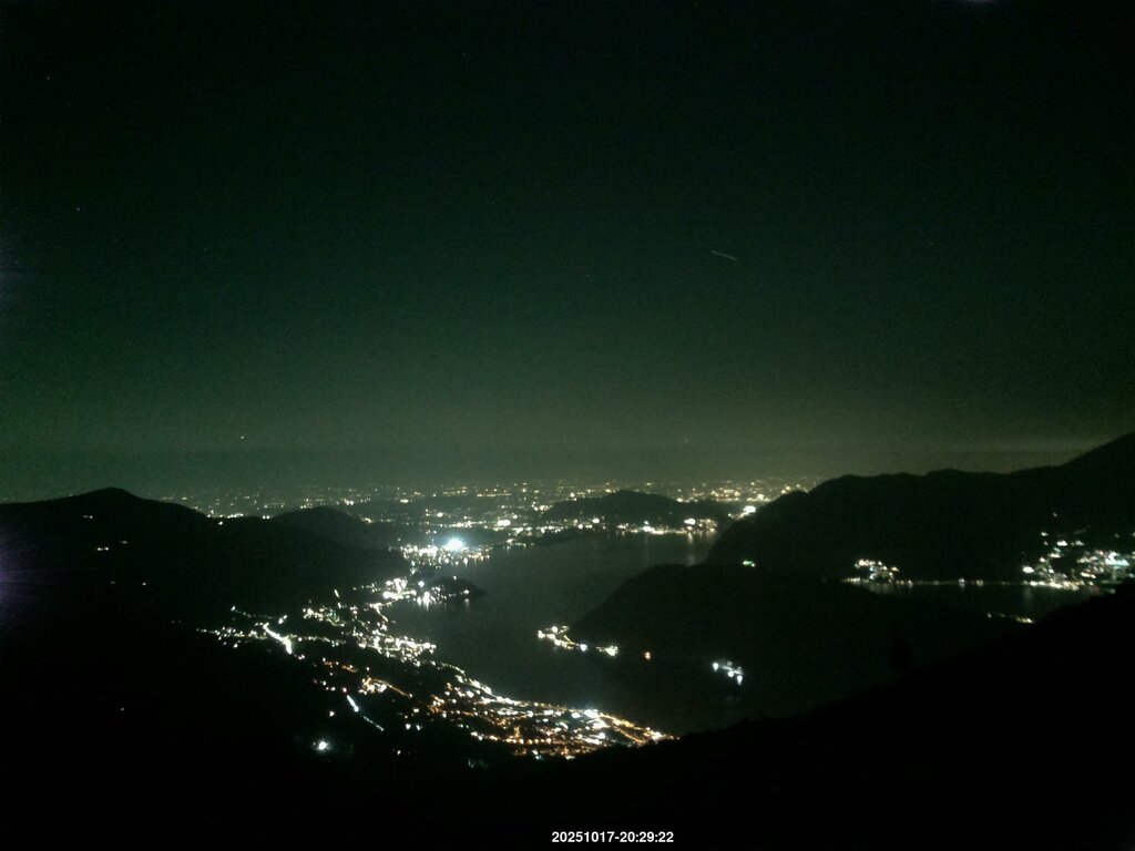 Image: 2025-10-17_20-30.jpg