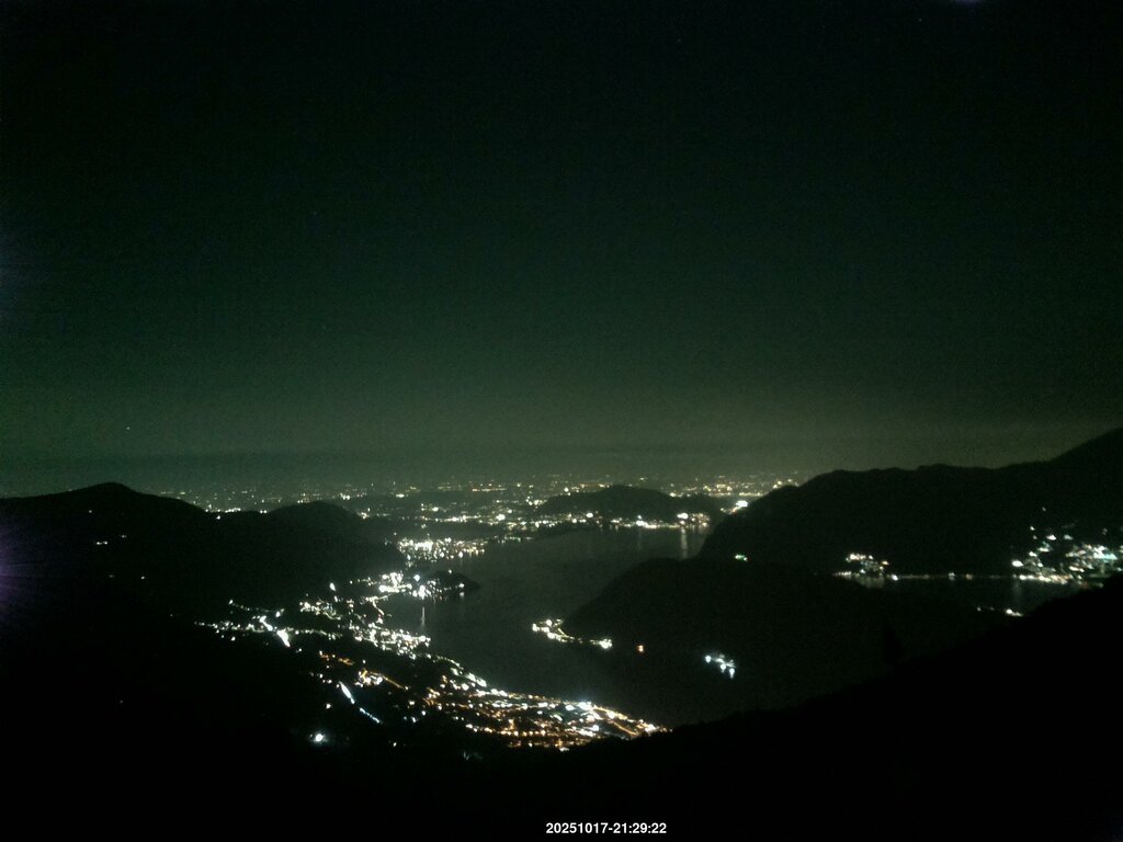 Image: 2025-10-17_21-30.jpg