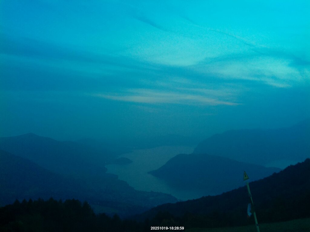 Image: 2025-10-19_18-30.jpg