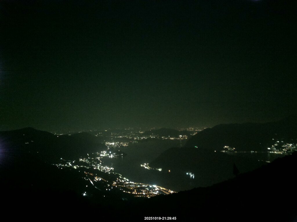 Image: 2025-10-19_21-30.jpg