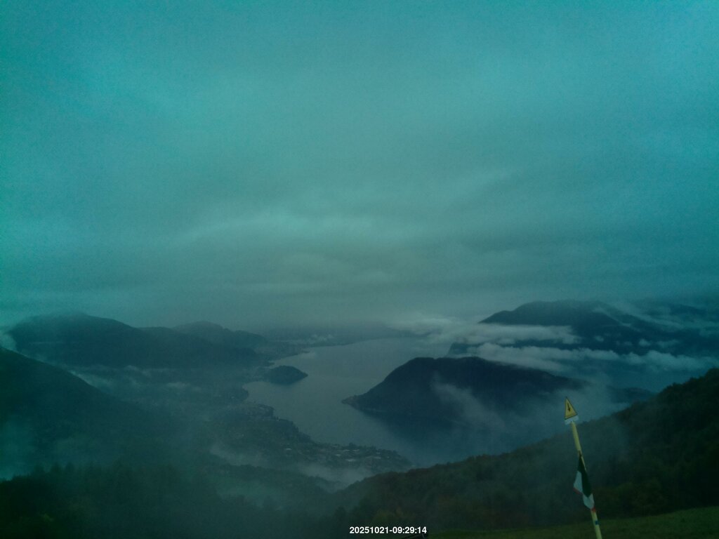 Image: 2025-10-21_09-30.jpg