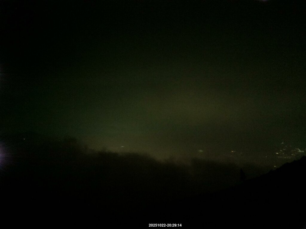 Image: 2025-10-22_20-30.jpg