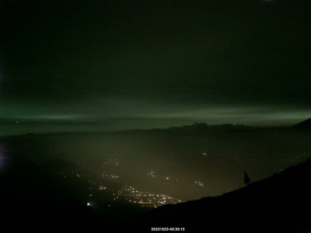 Image: 2025-10-23_00-31.jpg