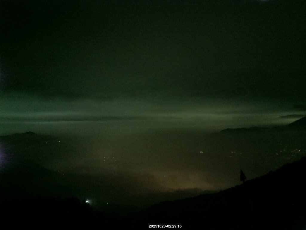Image: 2025-10-23_02-30.jpg