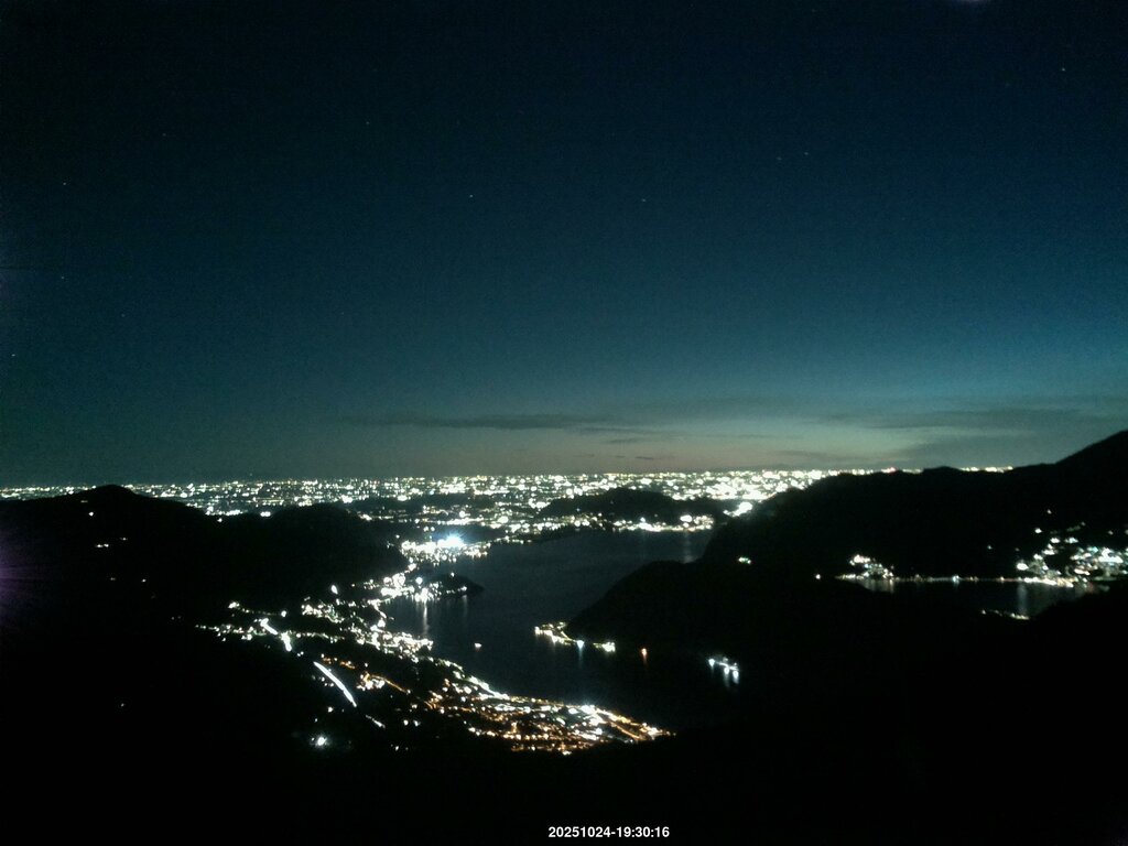 Image: 2025-10-24_19-31.jpg