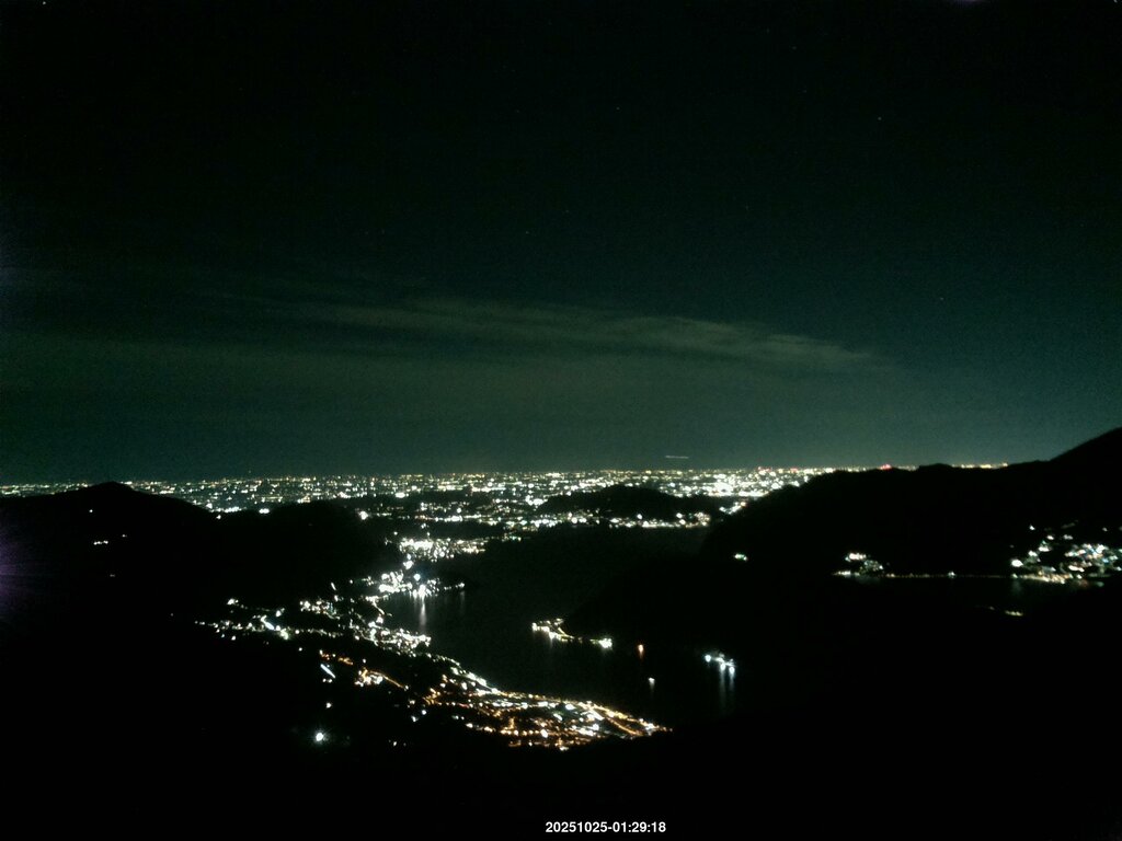 Image: 2025-10-25_01-30.jpg