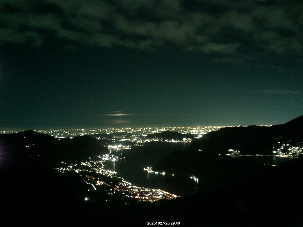 Image: 2025-10-27_20-30.jpg