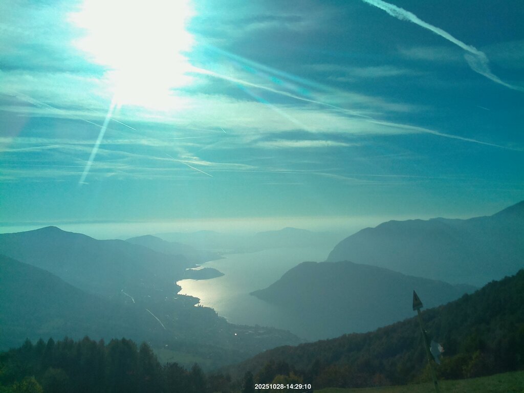 Image: 2025-10-28_14-30.jpg