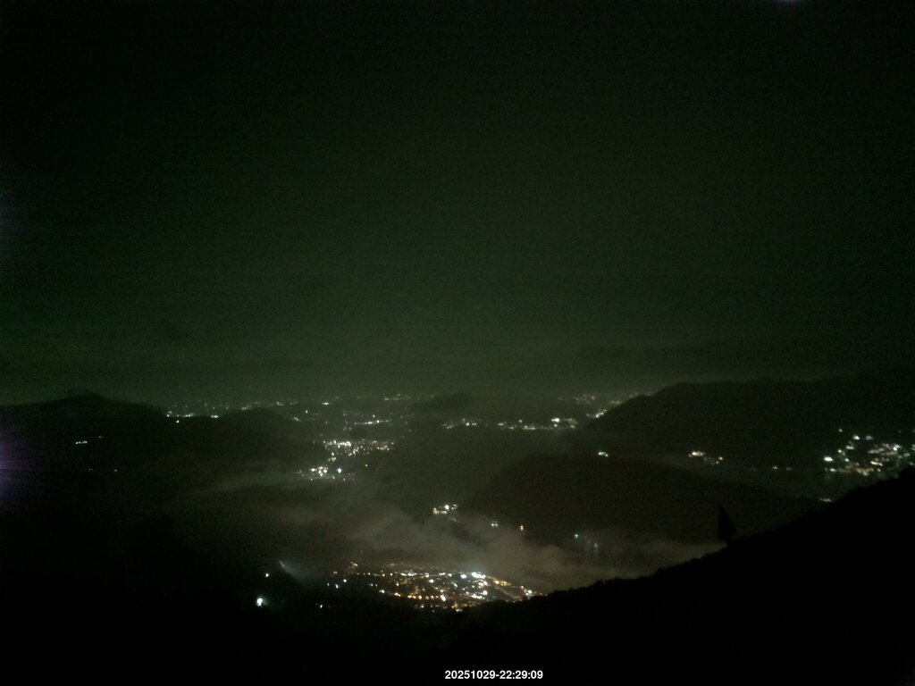 Image: 2025-10-29_22-30.jpg