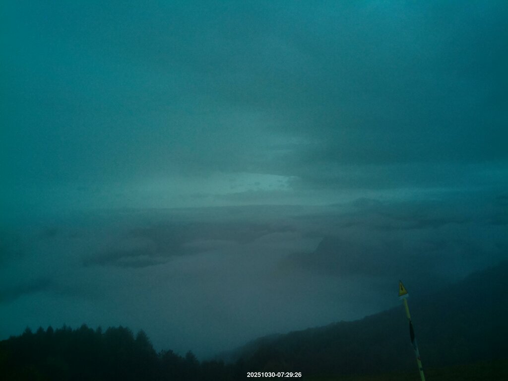Image: 2025-10-30_07-31.jpg