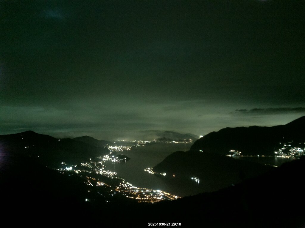 Image: 2025-10-30_21-30.jpg