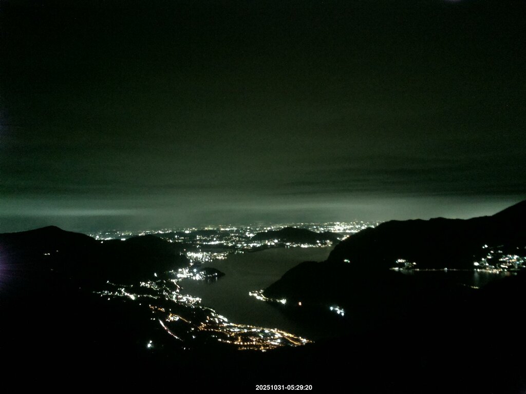 Image: 2025-10-31_05-30.jpg