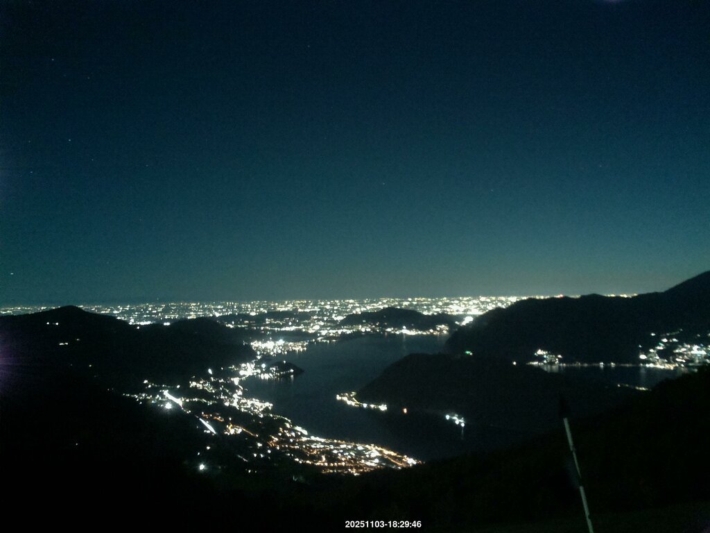 Image: 2025-11-03_18-30.jpg