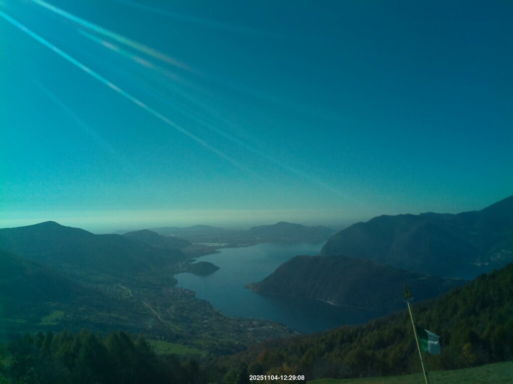 Image: 2025-11-04_12-30.jpg