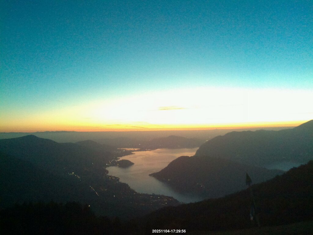 Image: 2025-11-04_17-30.jpg