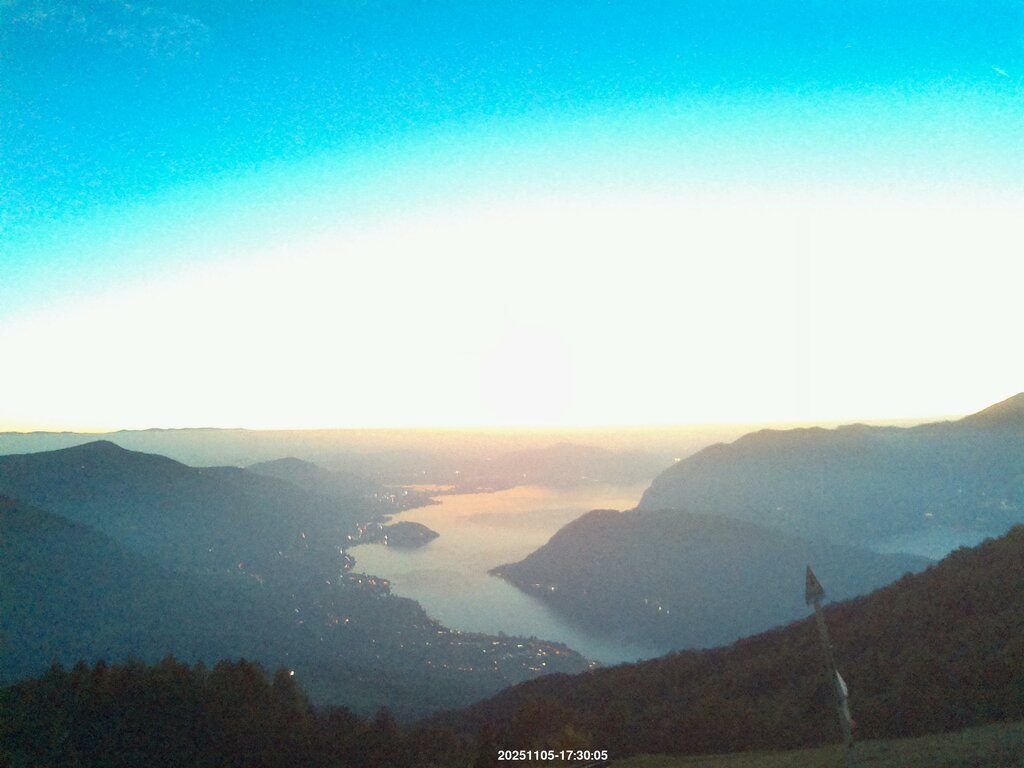 Image: 2025-11-05_17-30.jpg