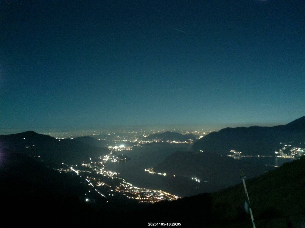 Image: 2025-11-05_18-30.jpg