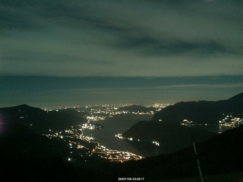 Image: 2025-11-06_23-30.jpg