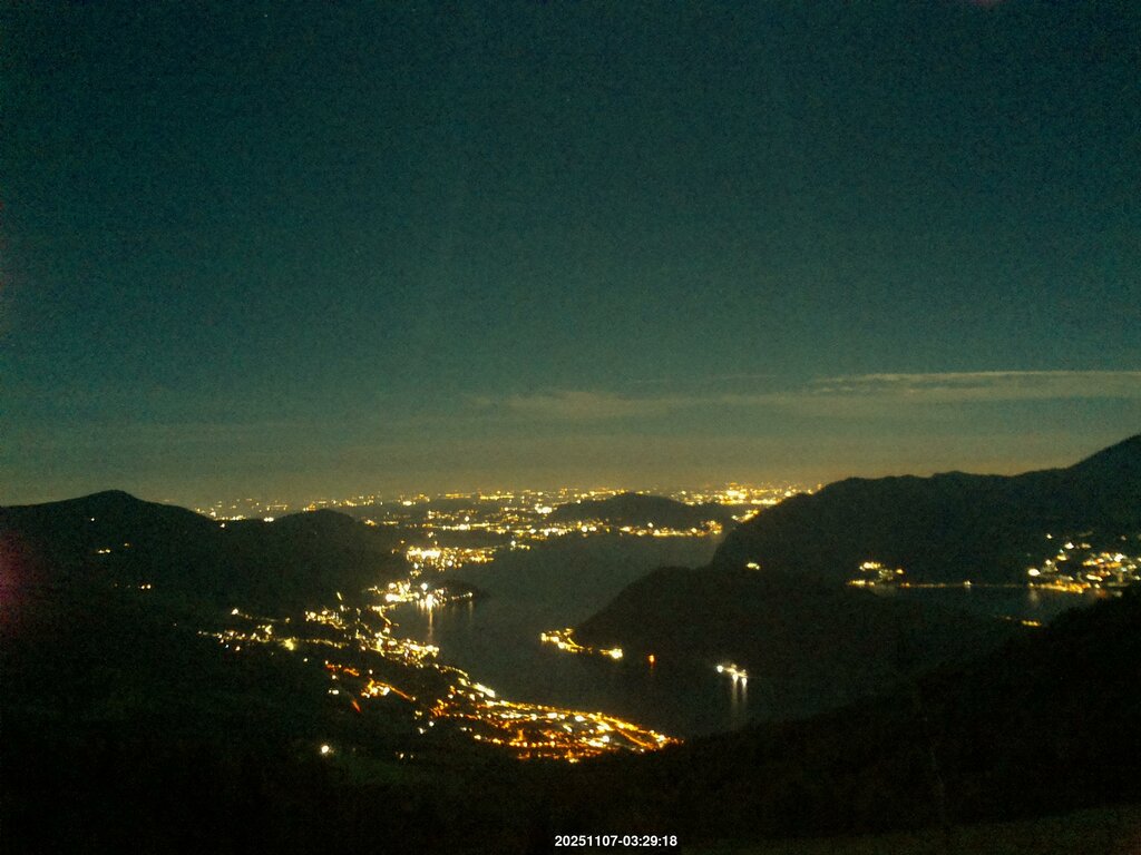 Image: 2025-11-07_03-30.jpg