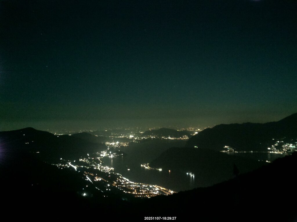 Image: 2025-11-07_18-30.jpg