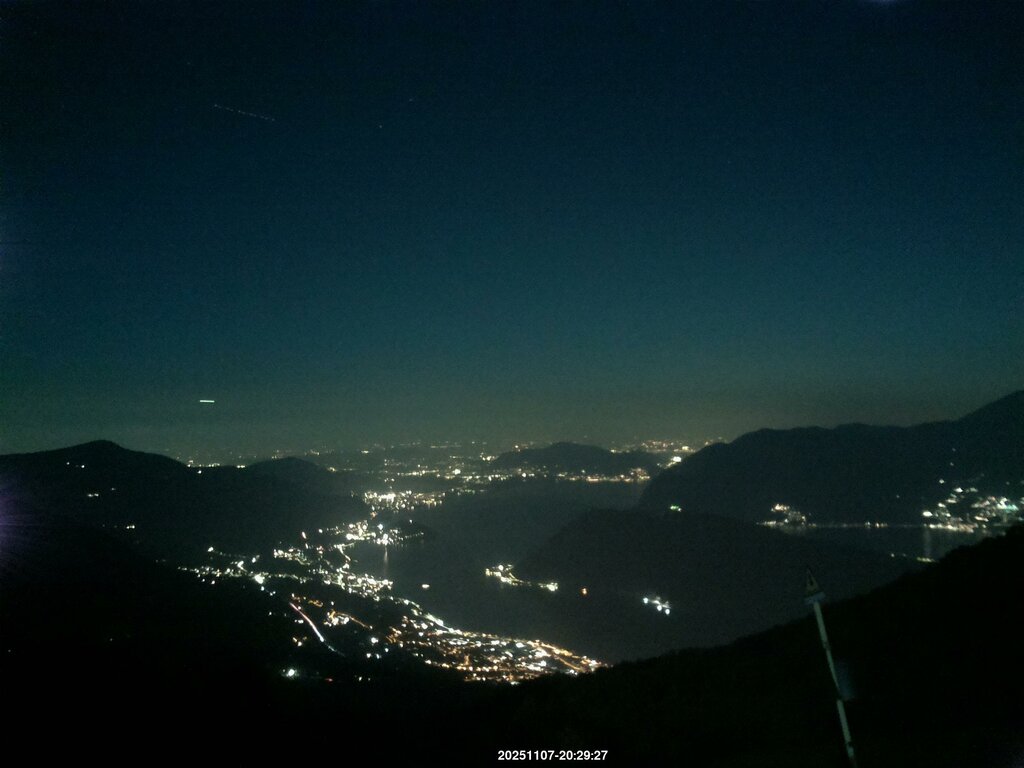 Image: 2025-11-07_20-30.jpg