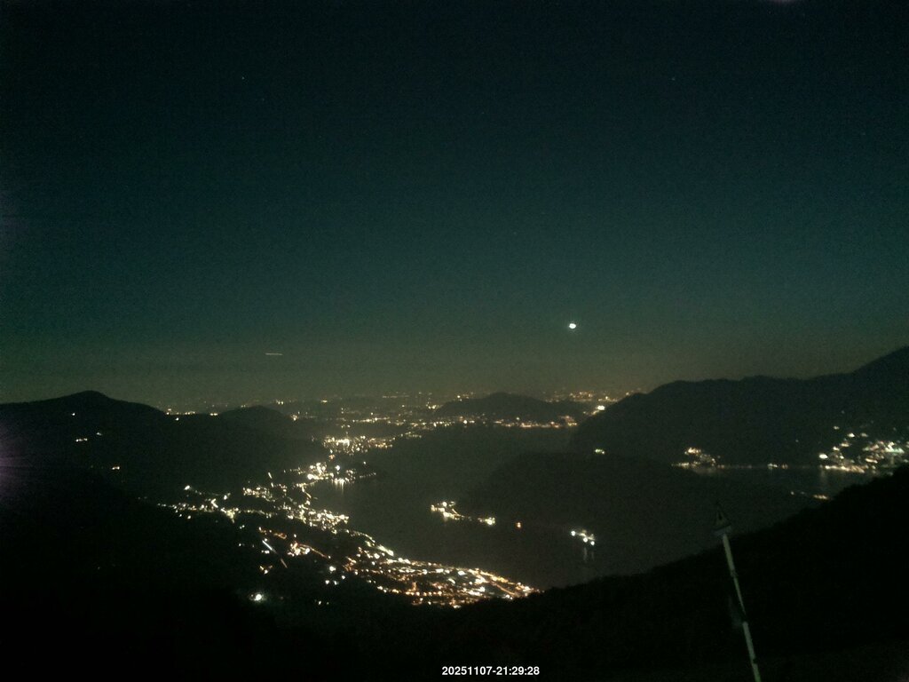 Image: 2025-11-07_21-30.jpg