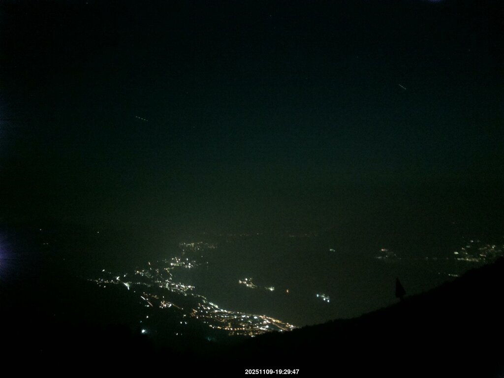 Image: 2025-11-09_19-31.jpg